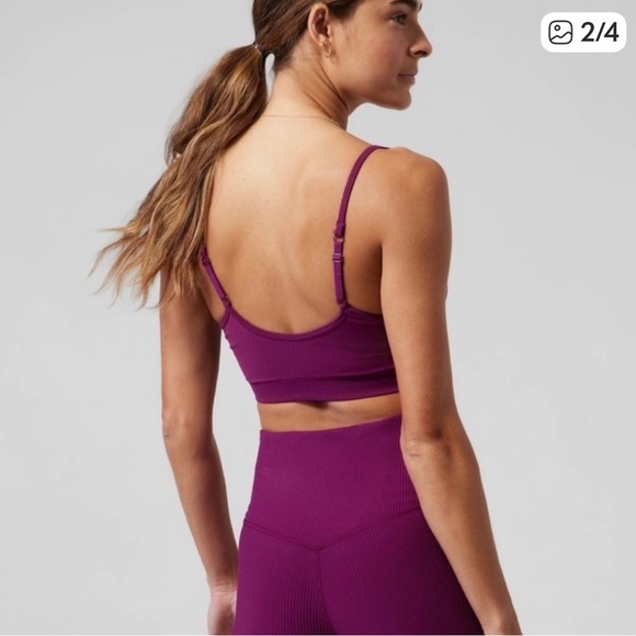 Athleta Renew Bra D-DD in color exotic Fushia S No signs of wear - Picture 2 of 7
